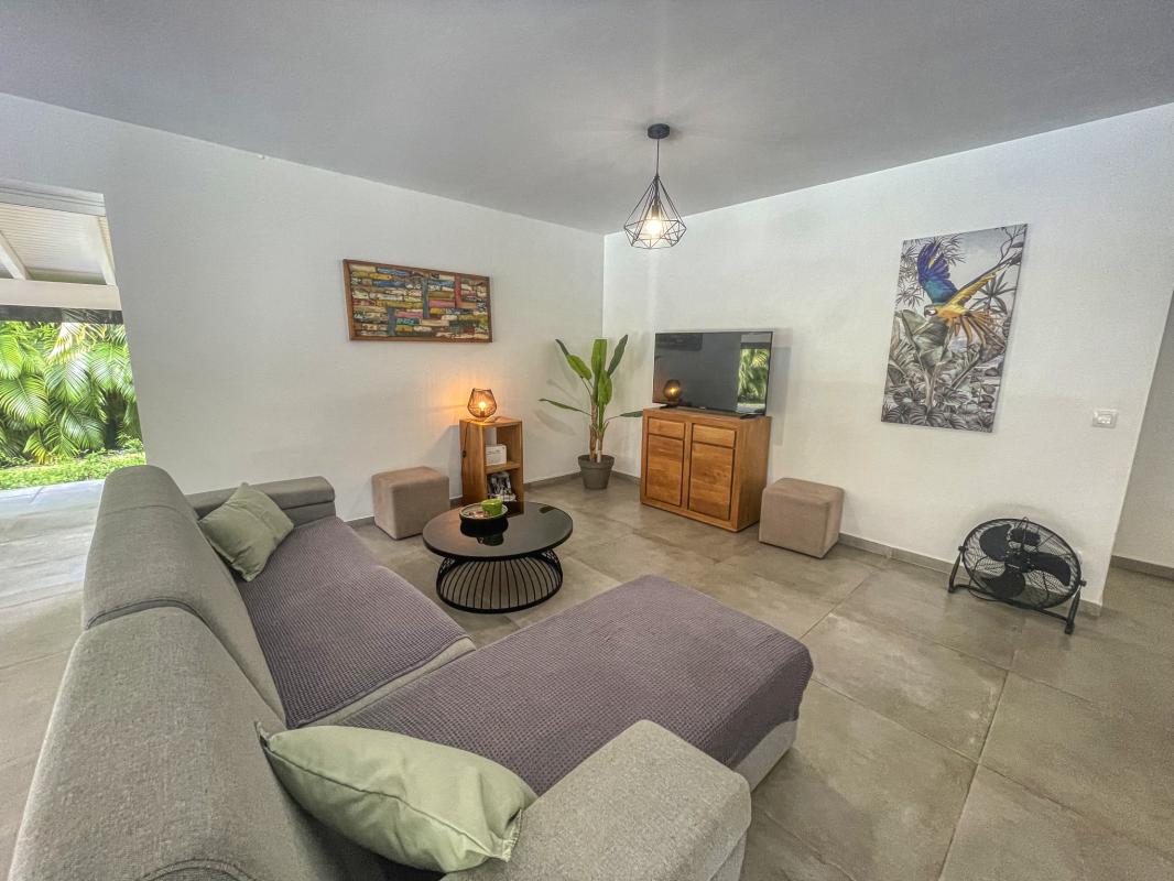 18-Location villa piscine Saint François Guadeloupe_salon